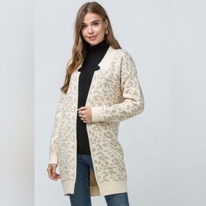 Entro Womens Ava Animal Print Cardigan size Small